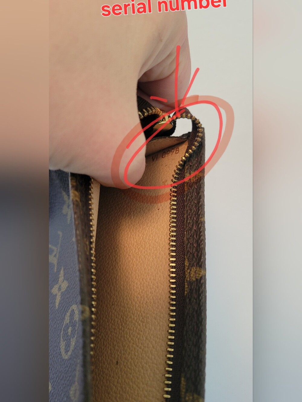 Authentic Louis Vuitton Monogram Pouch - Picture 9 of 12